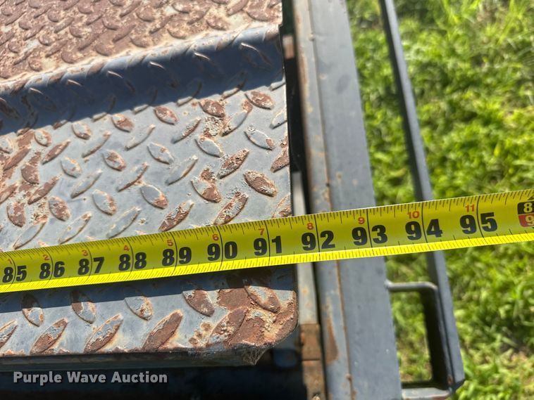 image for item ER2247 1997 Hillsboro equipment trailer