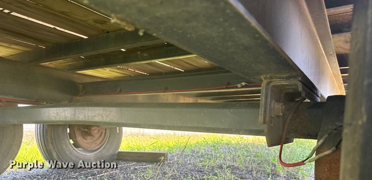 image for item ER2247 1997 Hillsboro equipment trailer