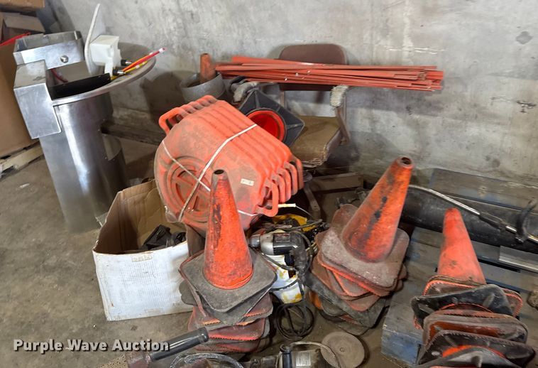 image for item ER2249 Road safety equipment