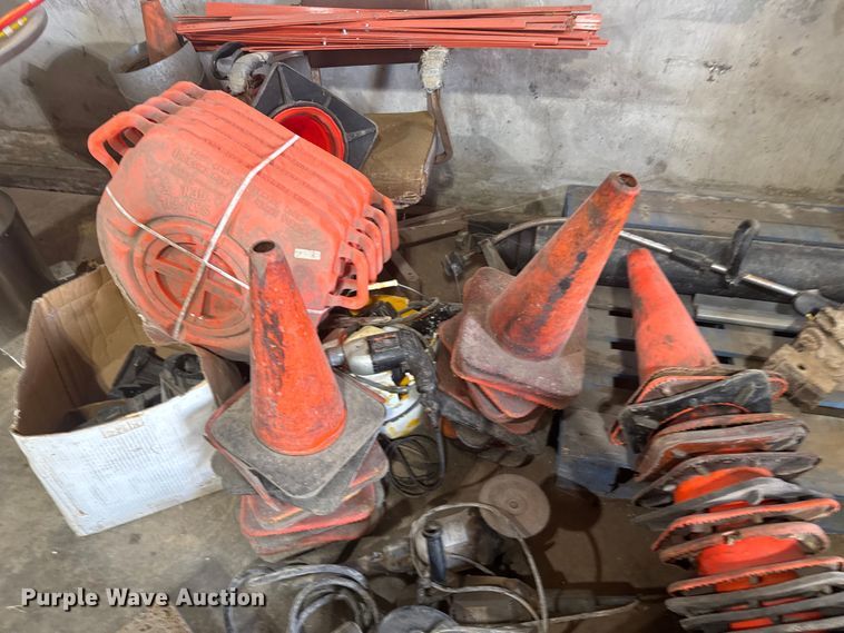 image for item ER2249 Road safety equipment