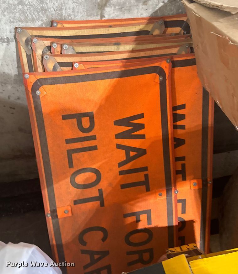 image for item ER2249 Road safety equipment