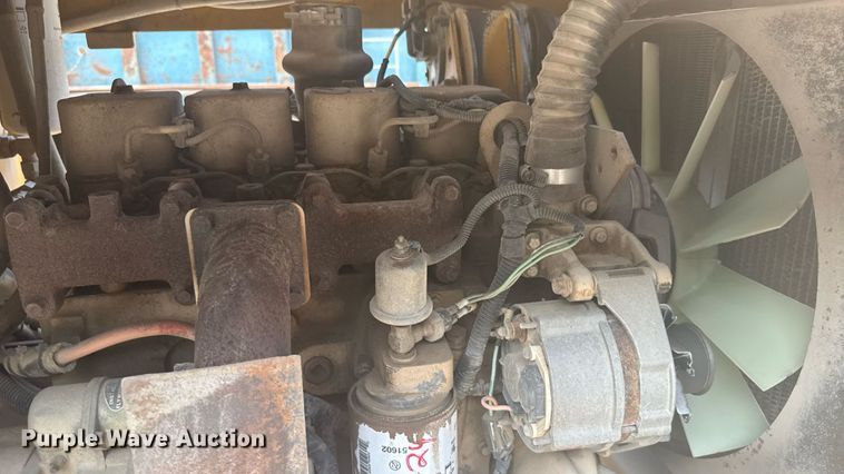 image for item ER2252 1998 Rosco RB-48 broom