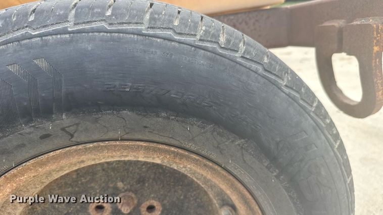 image for item ER2252 1998 Rosco RB-48 broom