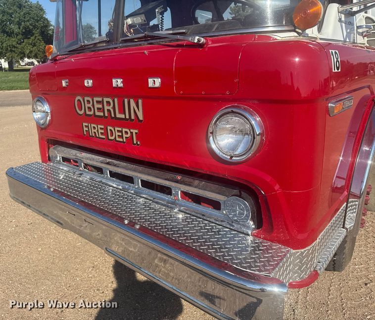 image for item ER2253 1979 Ford F900 pumper fire truck