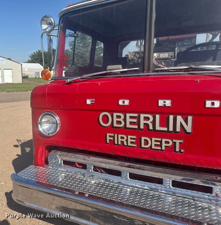 image for item ER2253 1979 Ford F900 pumper fire truck