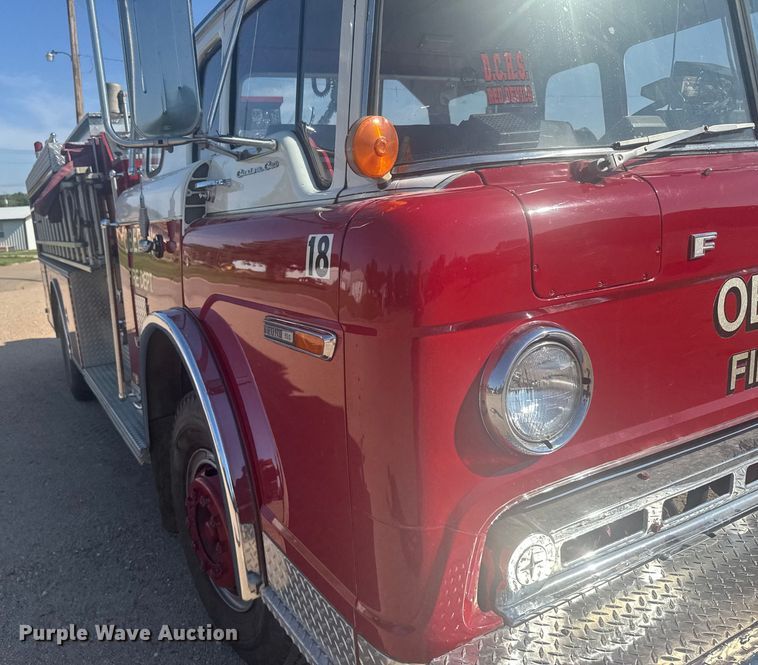 image for item ER2253 1979 Ford F900 pumper fire truck