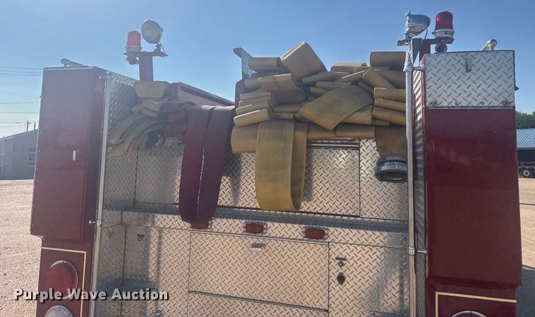 image for item ER2253 1979 Ford F900 pumper fire truck