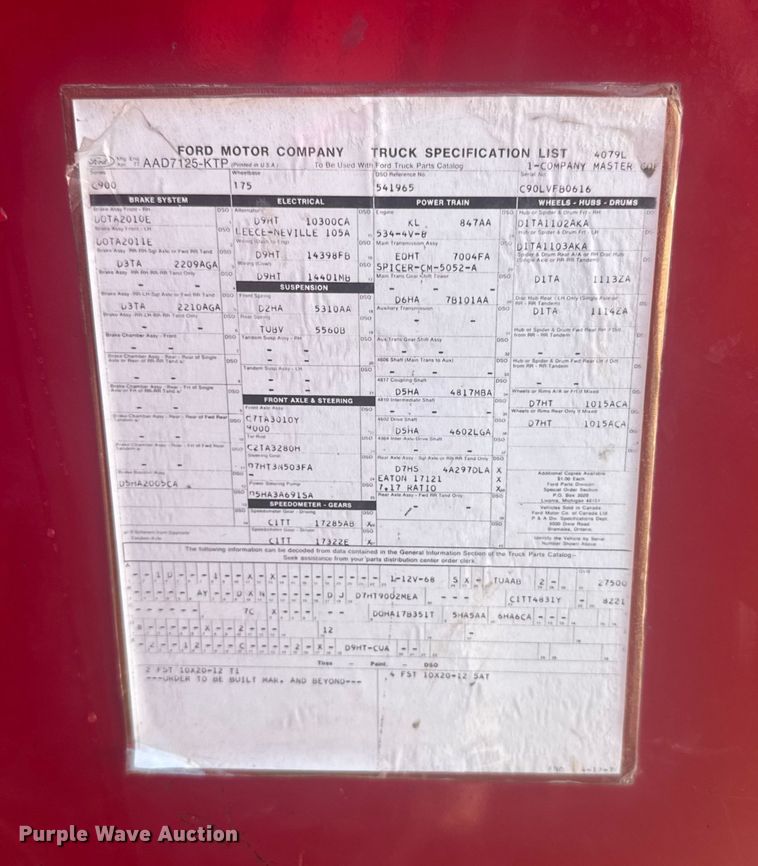 image for item ER2253 1979 Ford F900 pumper fire truck