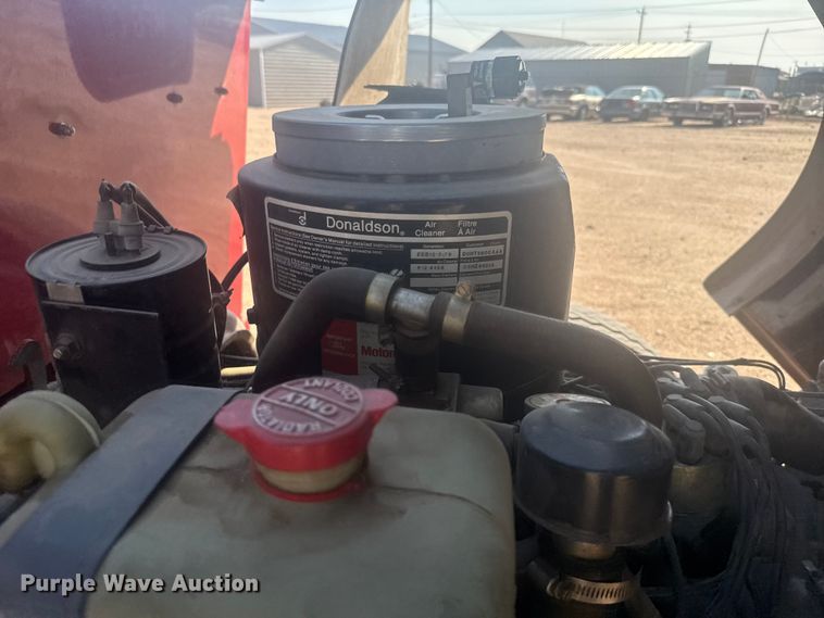 image for item ER2253 1979 Ford F900 pumper fire truck