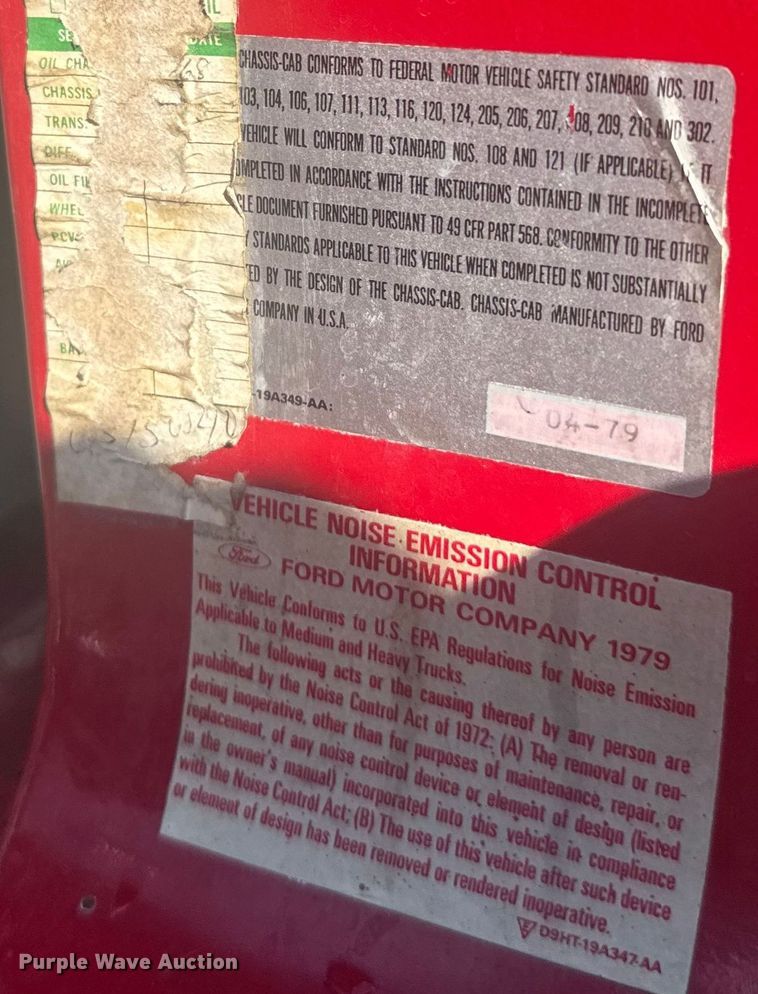 image for item ER2253 1979 Ford F900 pumper fire truck