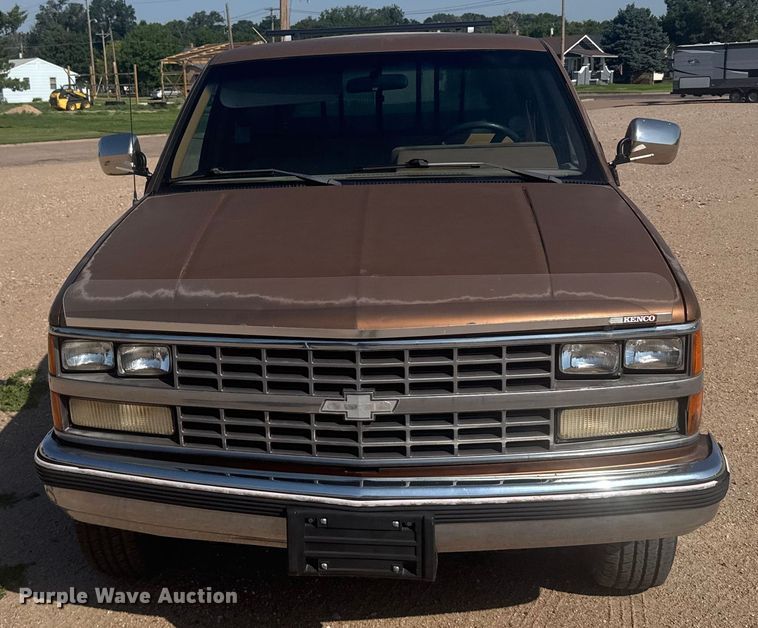 image for item ER2254 1989 Chevrolet C2500 pickup truck