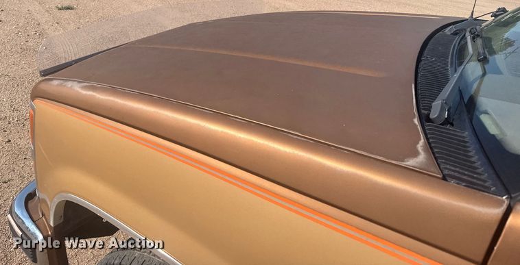 image for item ER2254 1989 Chevrolet C2500 pickup truck