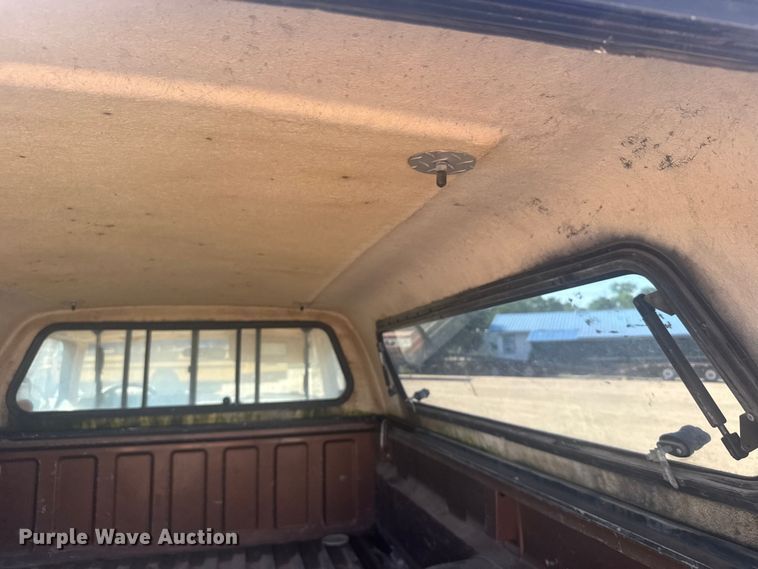 image for item ER2254 1989 Chevrolet C2500 pickup truck