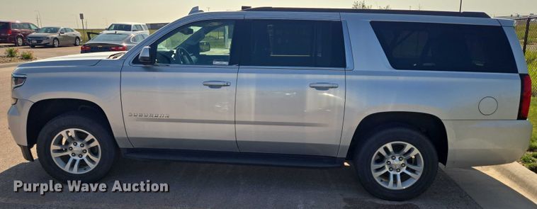 image for item ER5434 2017 Chevrolet Suburban SUV