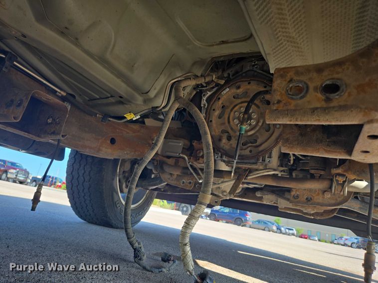 image for item ER5434 2017 Chevrolet Suburban SUV