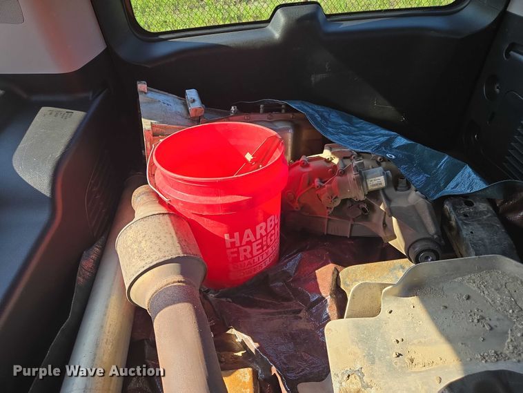 image for item ER5434 2017 Chevrolet Suburban SUV