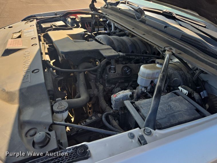 image for item ER5434 2017 Chevrolet Suburban SUV