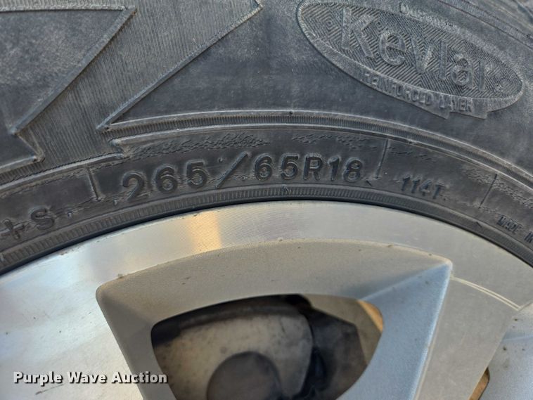 image for item ER5434 2017 Chevrolet Suburban SUV