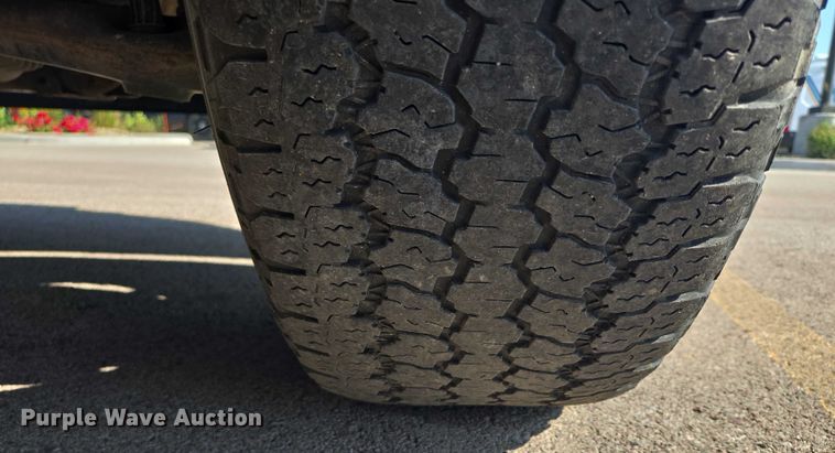 image for item ER5434 2017 Chevrolet Suburban SUV