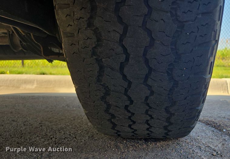 image for item ER5434 2017 Chevrolet Suburban SUV