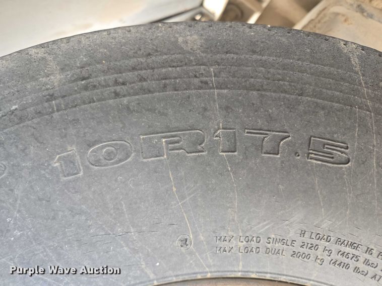 image for item ER5453 2004 Johnston MX450 street sweeper