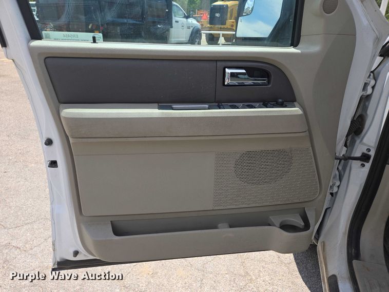 image for item ER5454 2012 Ford Expedition SUV