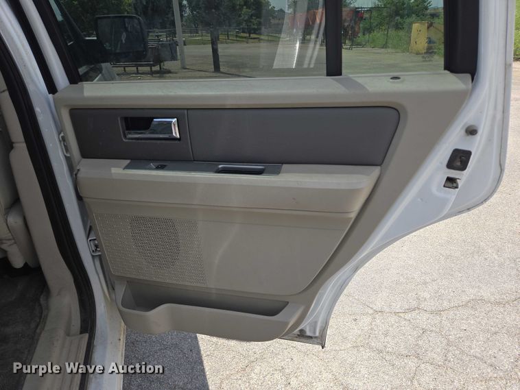 image for item ER5454 2012 Ford Expedition SUV