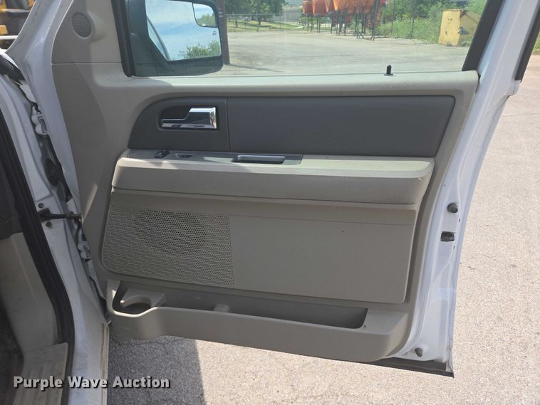 image for item ER5455 2012 Ford Expedition SUV