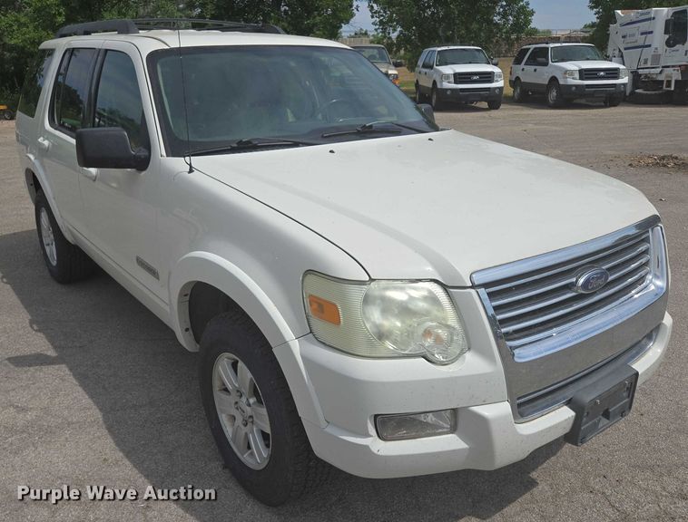 image for item ER5457 2008 Ford Explorer SUV