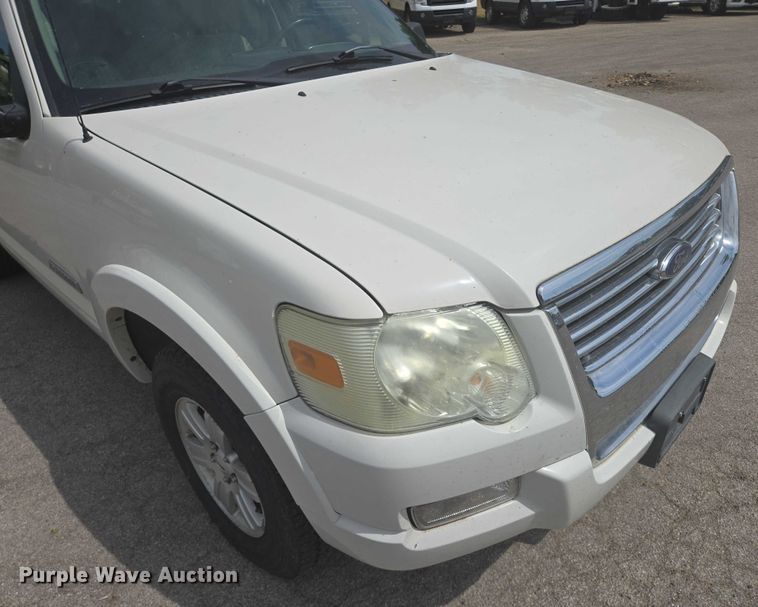 image for item ER5457 2008 Ford Explorer SUV