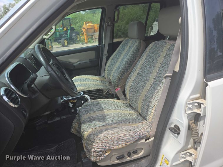 image for item ER5457 2008 Ford Explorer SUV