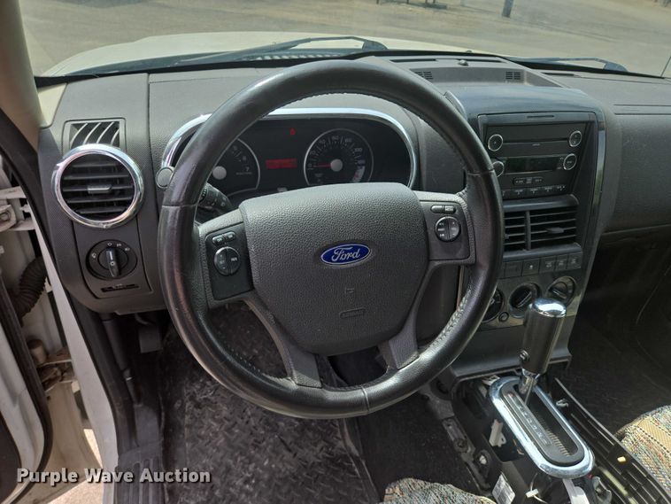 image for item ER5457 2008 Ford Explorer SUV
