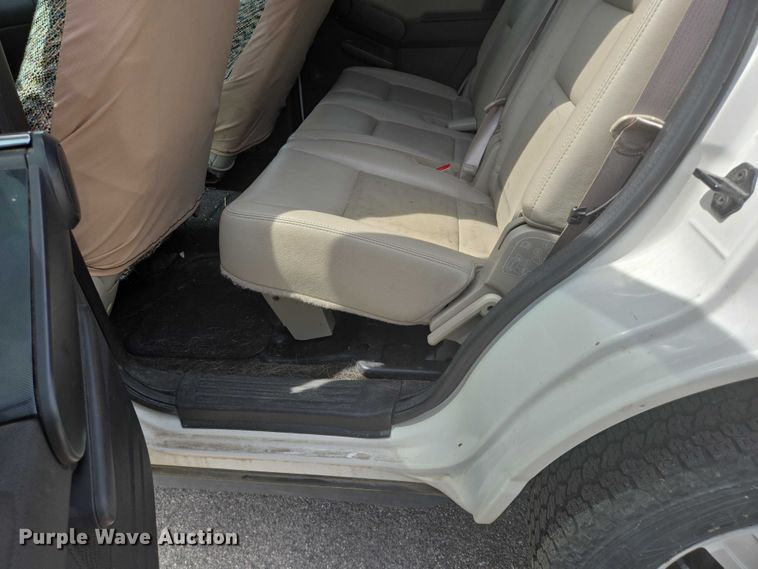 image for item ER5457 2008 Ford Explorer SUV