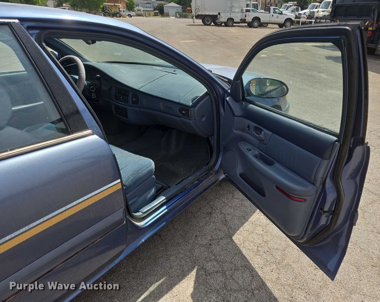 image for item ER5458 1999 Buick Century Custom  