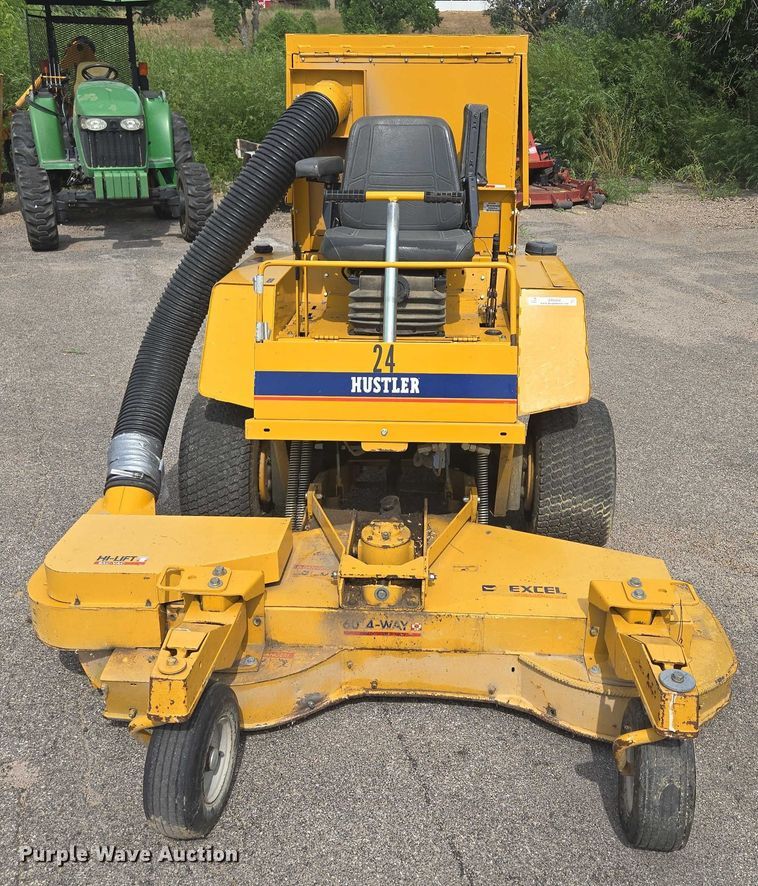 image for item ER5459 2005 Hustler 4600 ZTR lawn mower