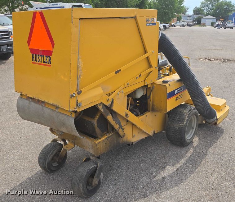 image for item ER5459 2005 Hustler 4600 ZTR lawn mower