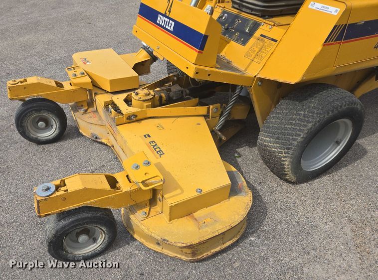 image for item ER5459 2005 Hustler 4600 ZTR lawn mower