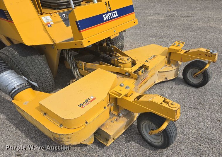 image for item ER5459 2005 Hustler 4600 ZTR lawn mower