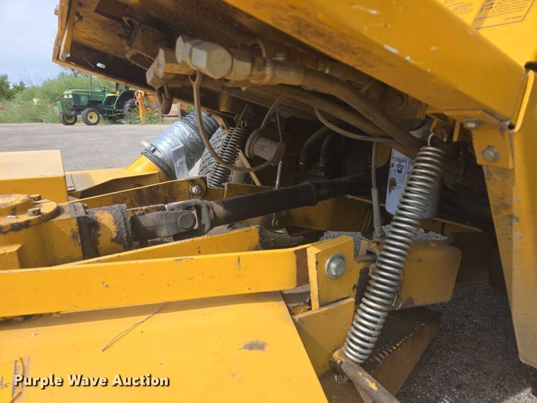 image for item ER5459 2005 Hustler 4600 ZTR lawn mower