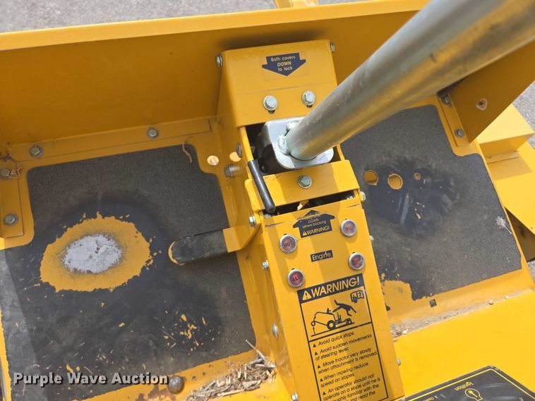 image for item ER5459 2005 Hustler 4600 ZTR lawn mower