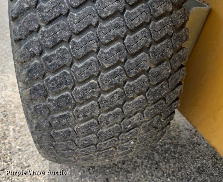 image for item ER5459 2005 Hustler 4600 ZTR lawn mower