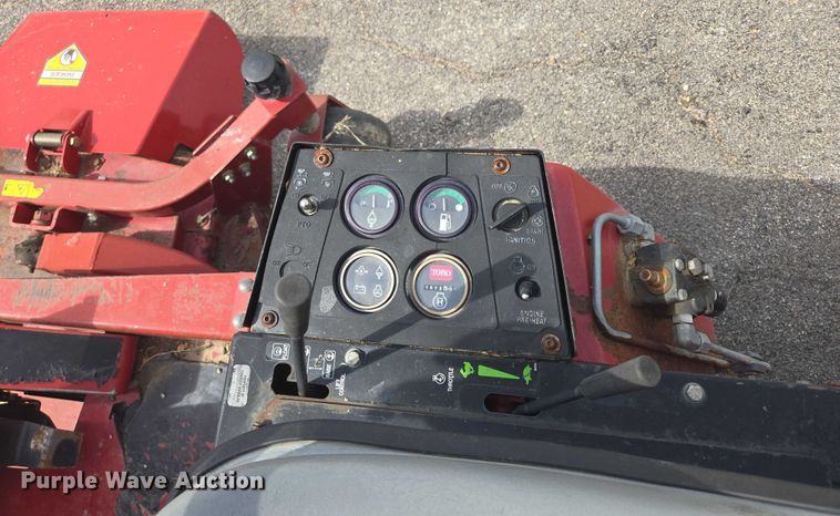 image for item ER5460 Toro Groundmaster 223-D lawn mower