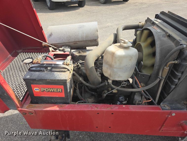 image for item ER5460 Toro Groundmaster 223-D lawn mower