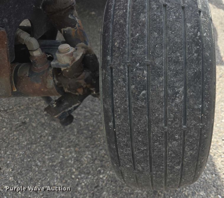 image for item ER5460 Toro Groundmaster 223-D lawn mower