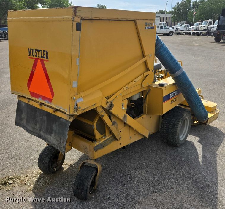 image for item ER5461 2005 Hustler 4600 ZTR lawn mower