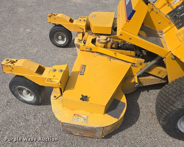 image for item ER5461 2005 Hustler 4600 ZTR lawn mower