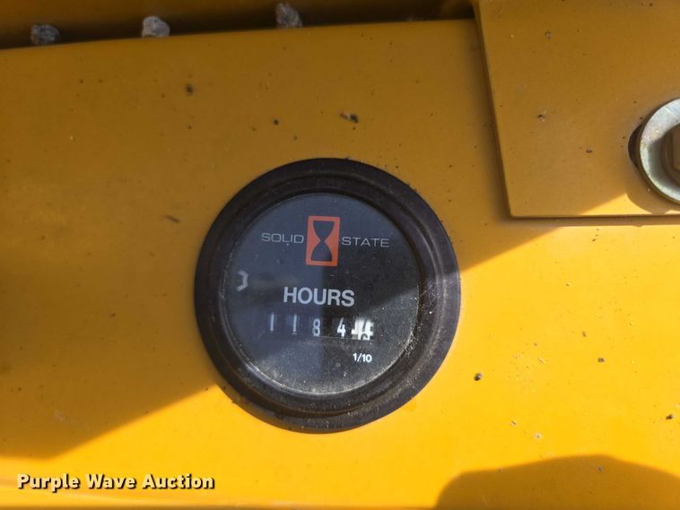 image for item ER5461 2005 Hustler 4600 ZTR lawn mower