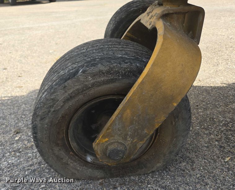 image for item ER5461 2005 Hustler 4600 ZTR lawn mower