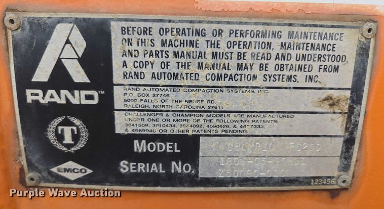 image for item ER5462 1990 White GMC Xpeditor  refuse truck