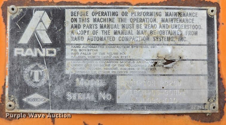 image for item ER5462 1990 White GMC Xpeditor  refuse truck